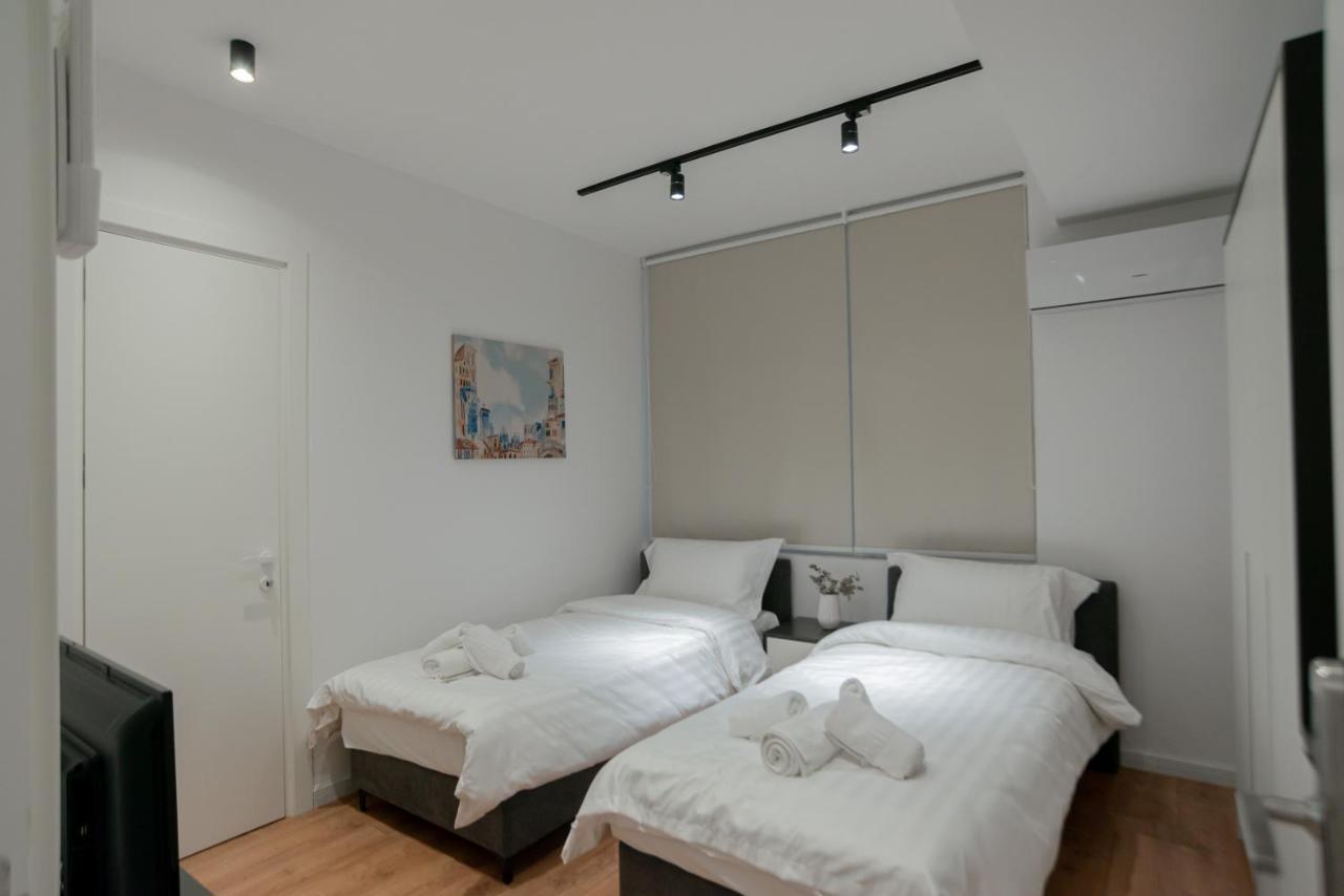 La Gioia Apartment Тирана Екстериор снимка
