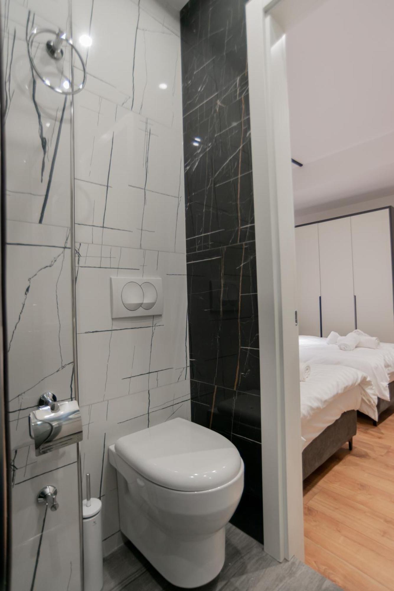 La Gioia Apartment Тирана Екстериор снимка